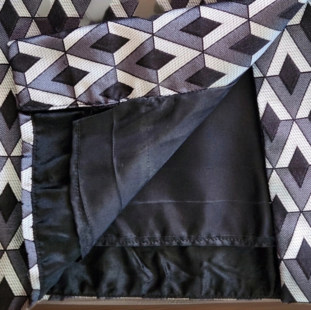 Carlisle Geometric Jacquard Skirt Suit Set Jacket & Pencil Skirt Black Silver 8 - Picture 15 of 16